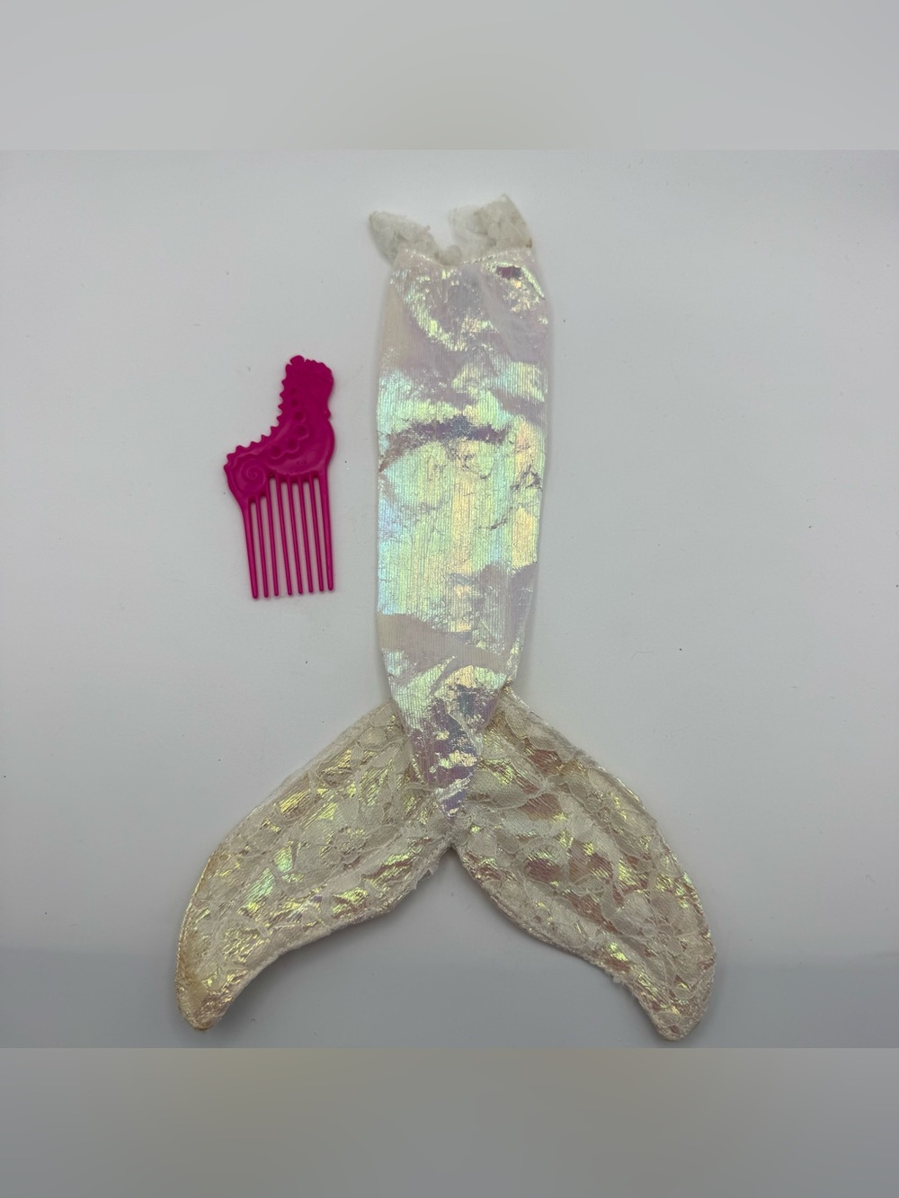 Mermaid tail and seahorse comb for Barbie – Clothing Only